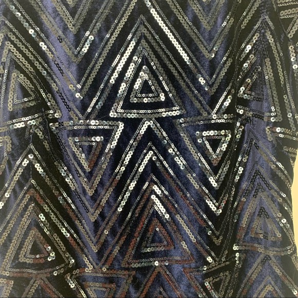 Eliza J Sequin Velvet Sheath Dress Navy High Neck Short Sleeve Mini Size 6 - Picture 5 of 12